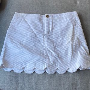 NEW Lilly Pulitzer white skirt with scallop hem Size 8